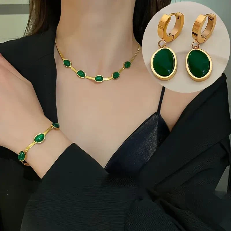 Luxe Oval Green Crystal Pendant Necklace Set With Bracelet