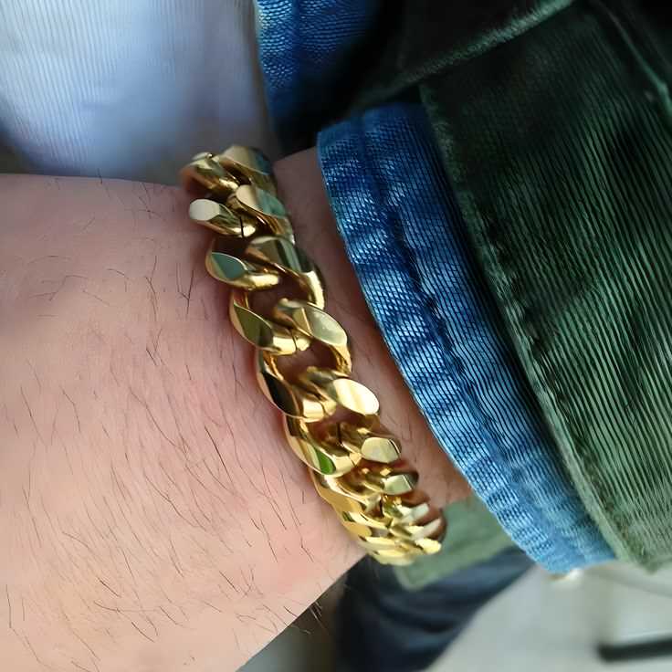 Gold Cuban Wrist Bracelet Men