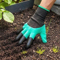 Water-Resistant Gardening Gloves With Claws